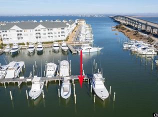 138 Yacht Club Ct #138, Manteo, NC 27954