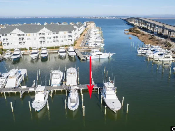 138 Yacht Club Ct #138, Manteo, NC 27954