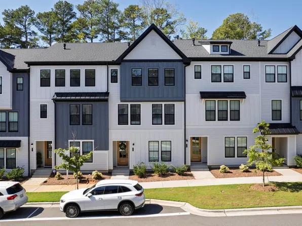 6421 Tanner Oak Ln, Raleigh, NC 27613