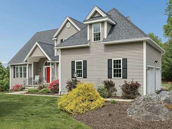 2nd image of 12 Forbes Rd