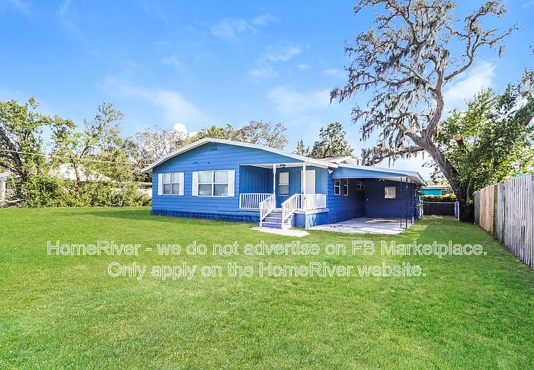 1322 W Hiawatha St — Photo 2