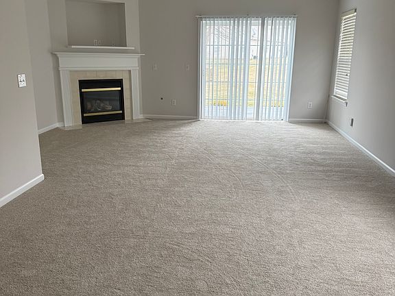 3rd image of 1007 Lincoln Park West Dr