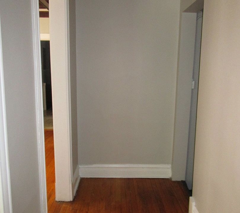 1st image of 7130 S Langley Ave #1