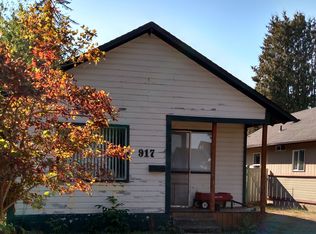 917 L St, Centralia, WA 98531