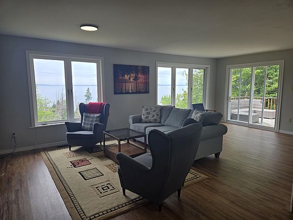 4th image of 601 Derby Point Rd