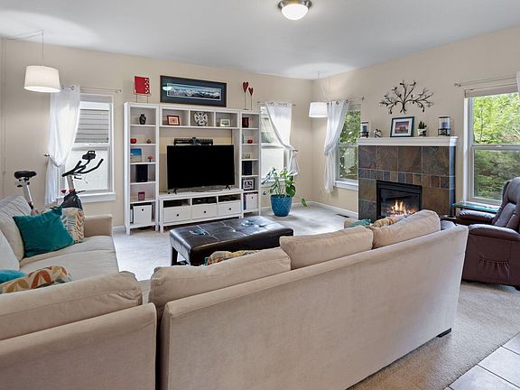 6-web-or-mls-DSC_7125>