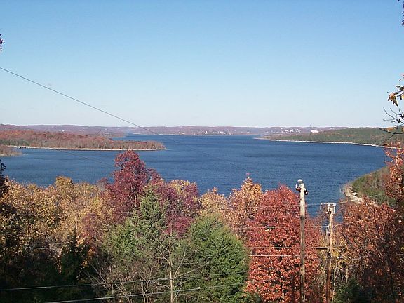 Outstanding view of Table Rock Lake