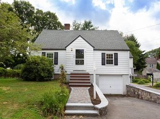 37 Tremont St, Stoneham, MA 02180