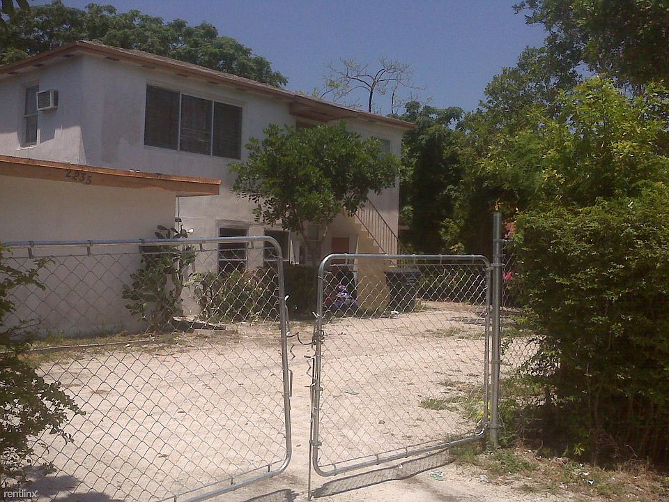 FRENTE CASA
