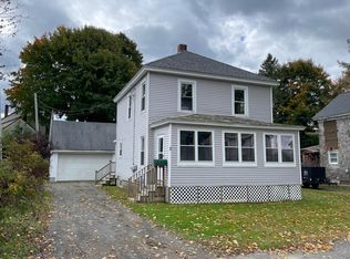5 Mohegan St, Winslow, ME 04901