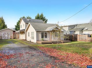 511 Grant St, Silverton, OR 97381