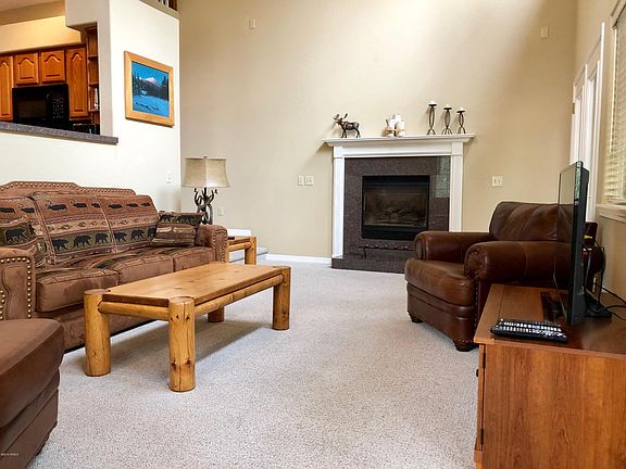 5th image of 4030 E Fallen Oak Way