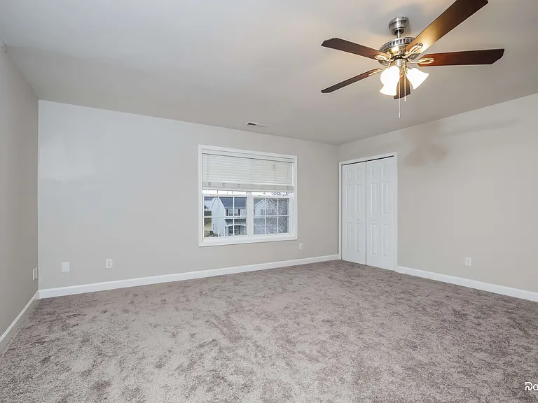 4645 Craver Woods Ct — Photo 12