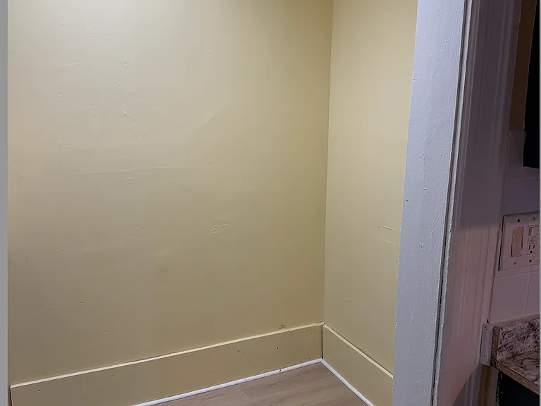 101 Putnam St #1E — Photo 10