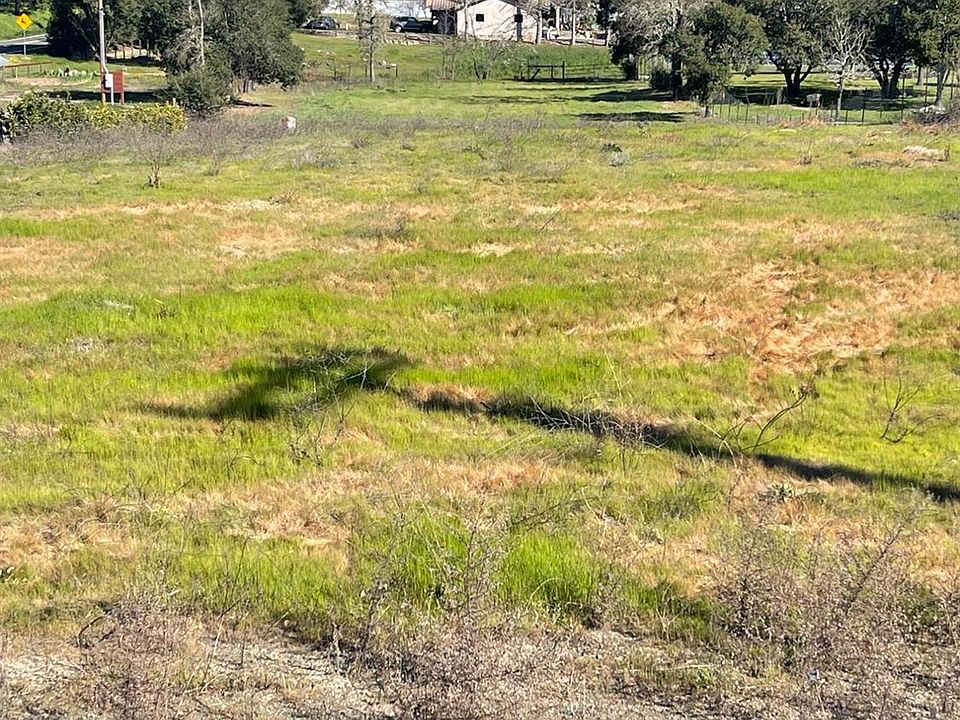 2nd image of 708 Sunnyside Road