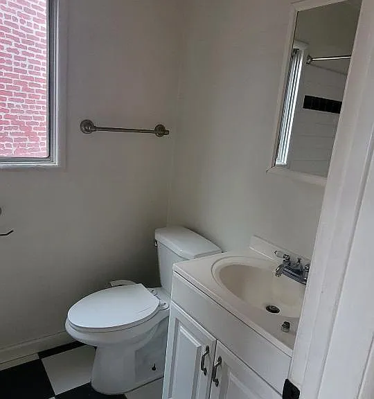 2220 Brenta Pl #5 — Photo 5
