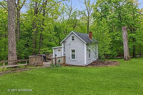 3rd image of 2227 Highland Park Dr