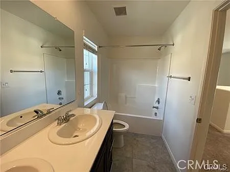 5945 Silveira St — Photo 15