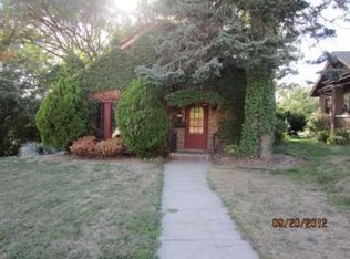 119 S Rockford Ave, Rockford, IL 61104