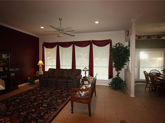 3rd image of 2411 County Road 401