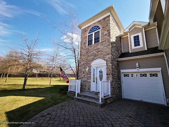 2nd image of 73 Tiller Ct