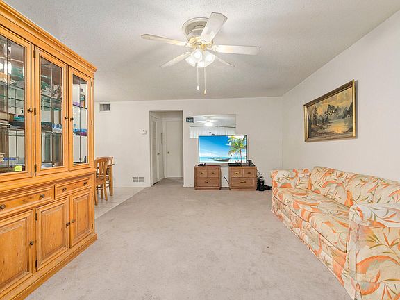 5th image of 418 Sandpiper Dr #F