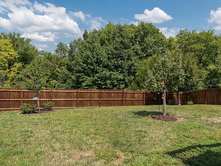 268 Sundown Dr — Photo 25