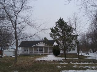 N7458 Jackson Rd, Elkhorn, WI 53121