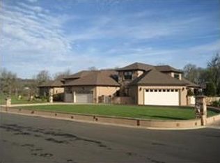 222 Roband Ln, Roseburg, OR 97471