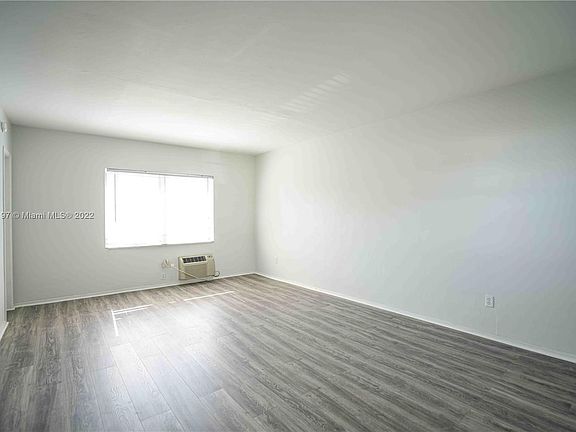 5th image of 460 NE 82nd Ter APT 7