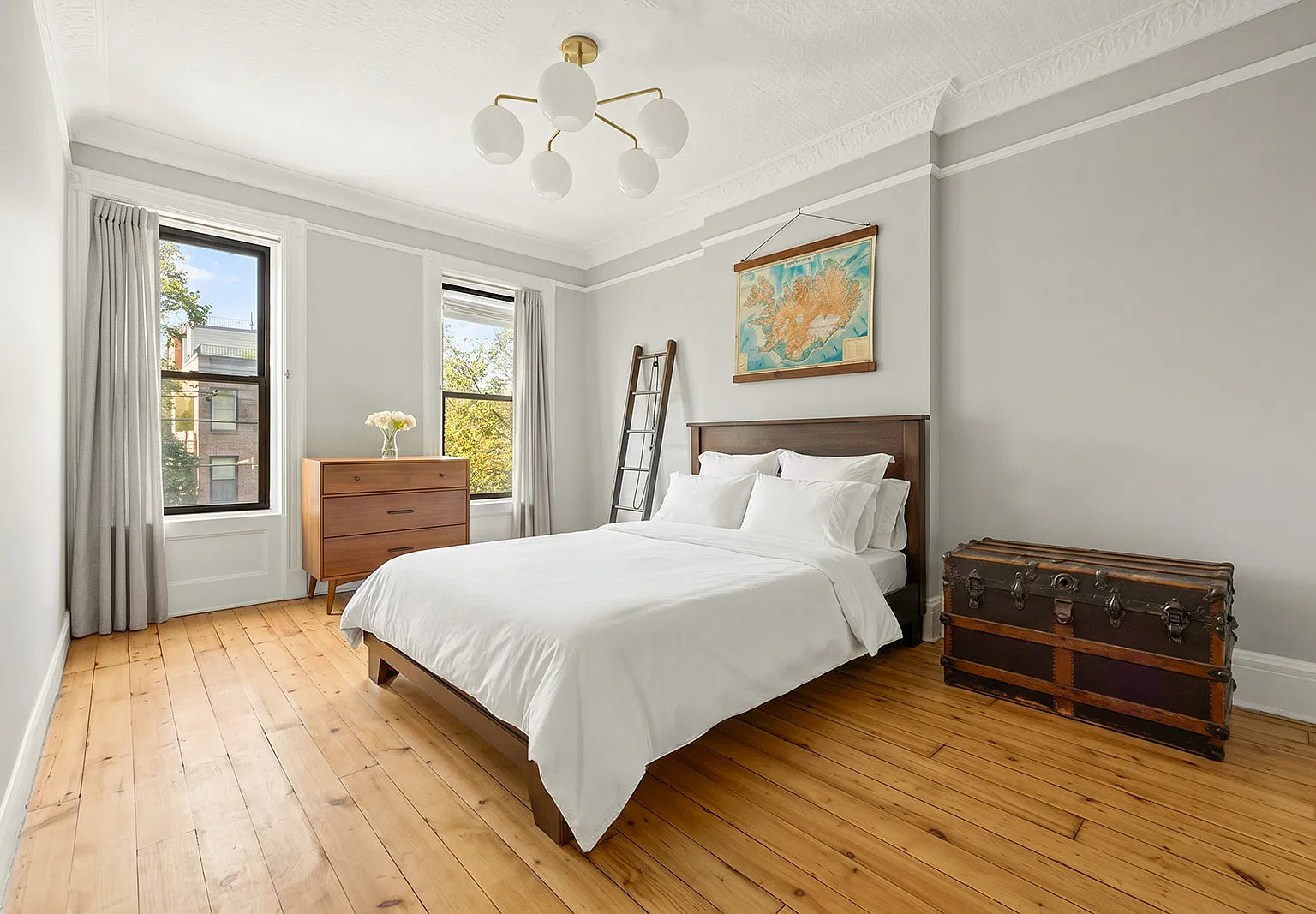 680 Carroll Street — Photo 4