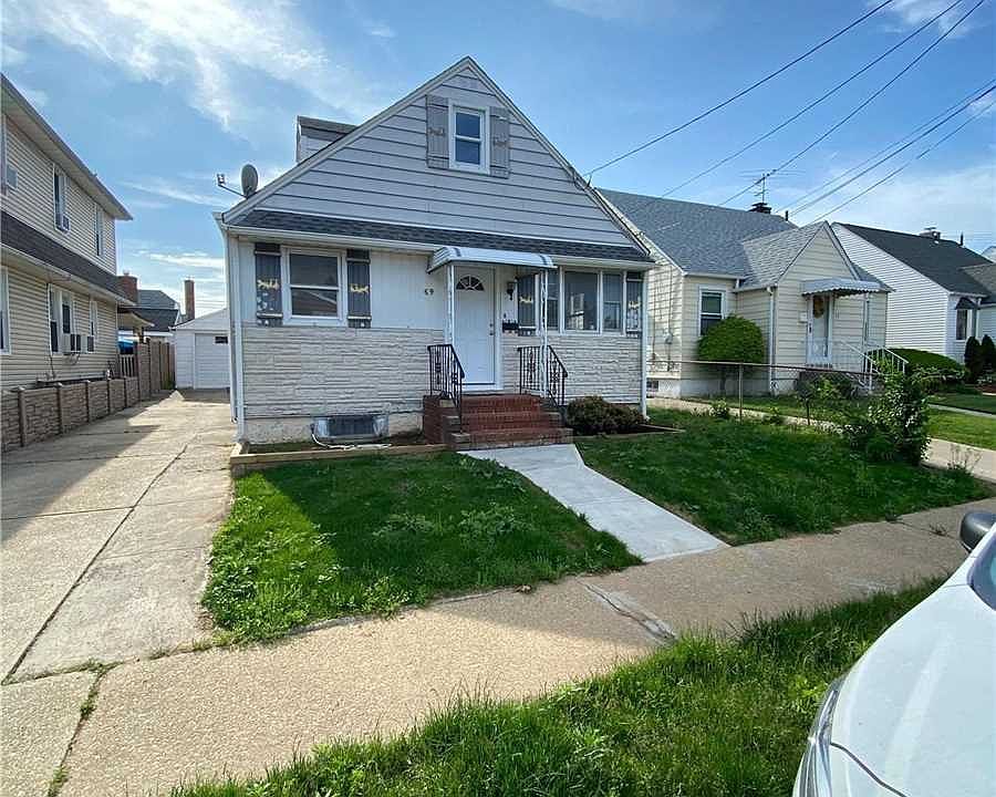 1st image of 69 Grand St