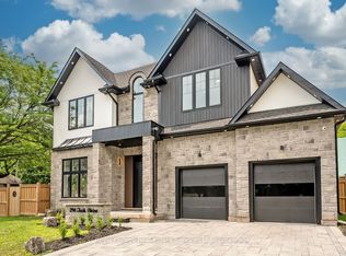 296 Tuck Dr, Burlington, ON L7L 2R1