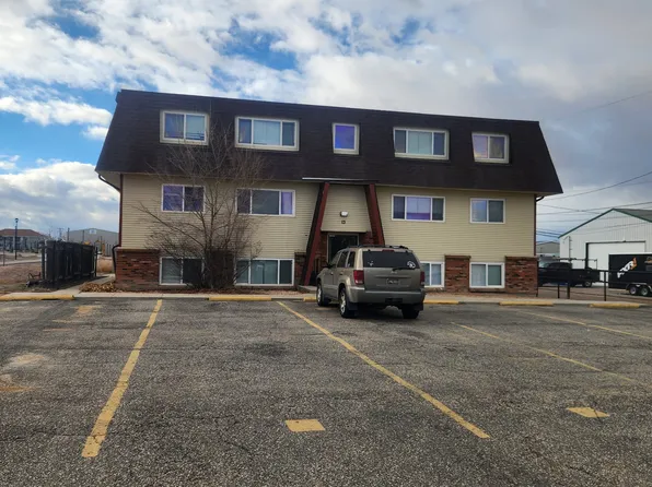 13 N 3rd St #2, Glenrock, WY 82637