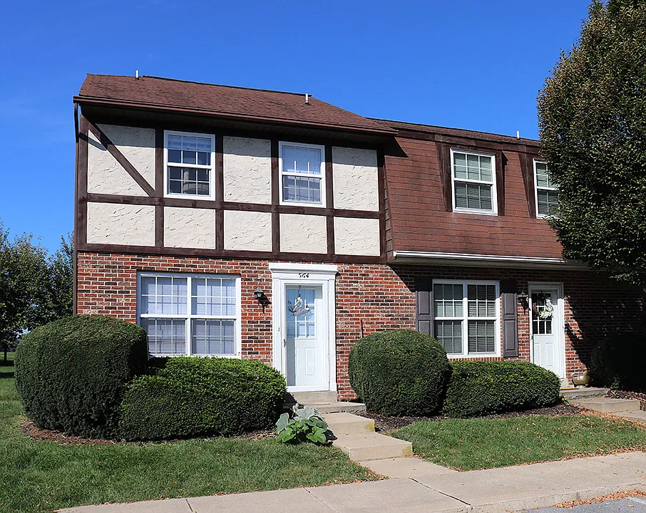 Belair Townhomes — Photo 3
