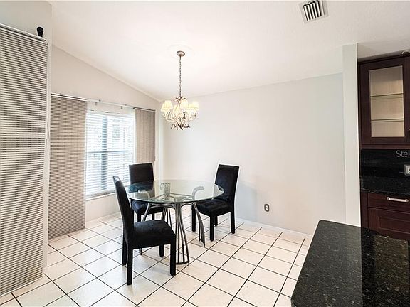 4th image of 11117 Indian Oaks Dr