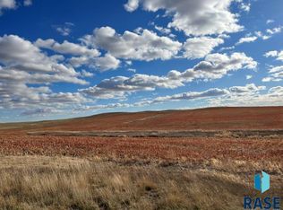 W 235th St #0, Murdo, SD 57559