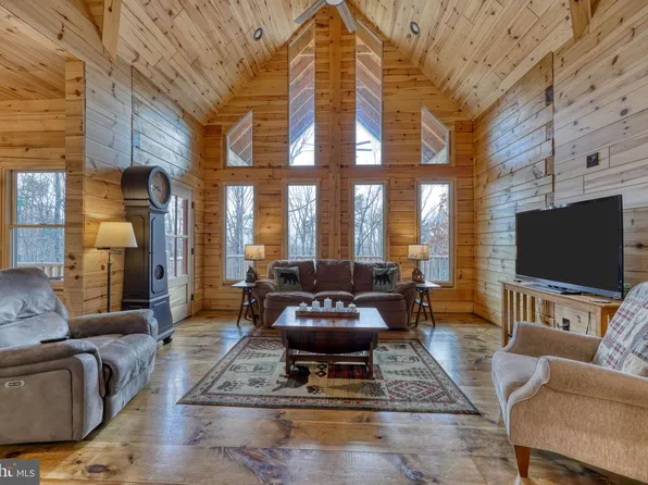 131 Upper Springs Ln, Woodstock, VA 22664