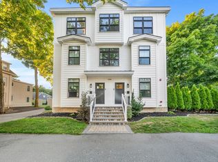 49A Chestnut St #3, Wakefield, MA 01880