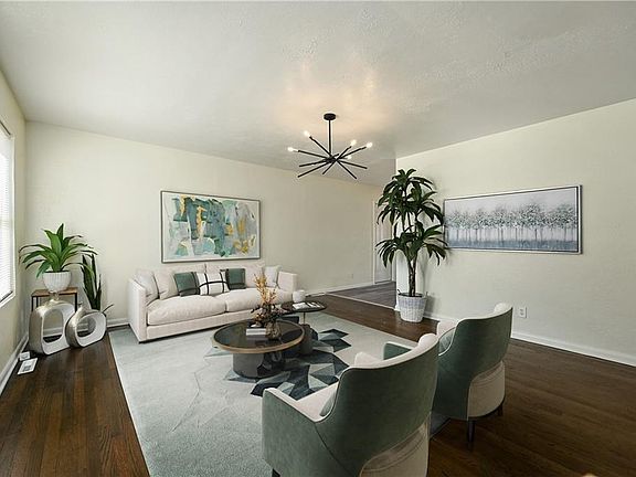5th image of 1006 E Hayward Ave