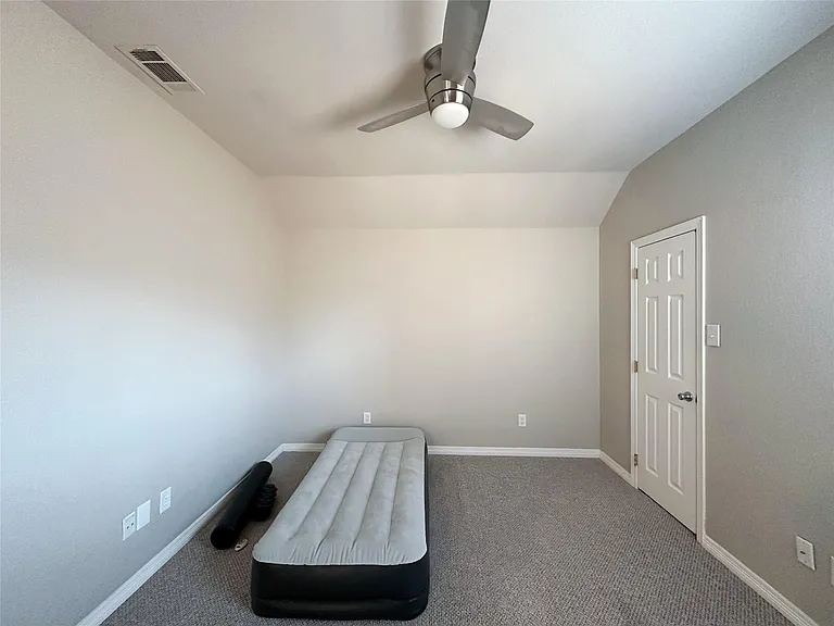 4103 Midrose Trl — Photo 19