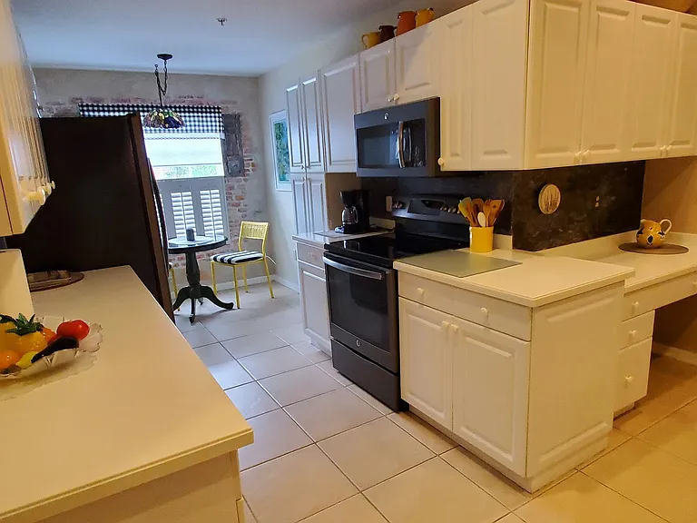 7138 Cedar Hollow Cir — Photo 9