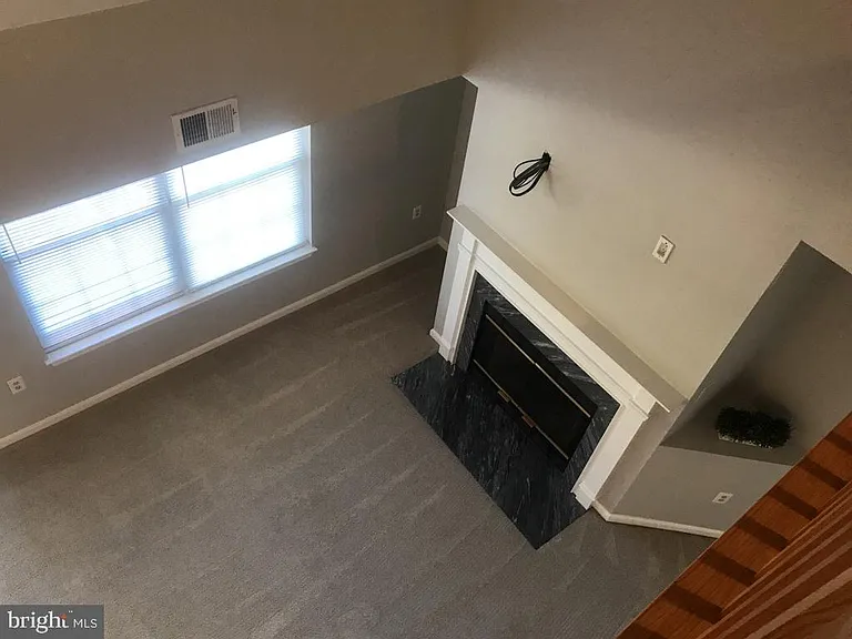 9808 Lake Pointe Ct #301 — Photo 35