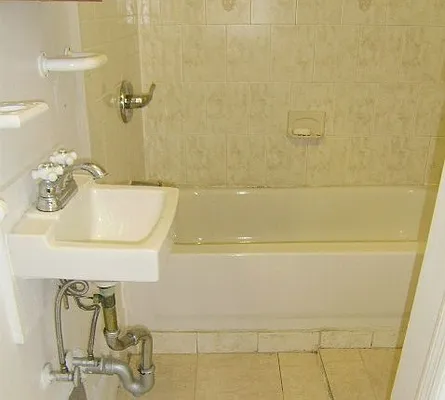 Rented by Mauro Bros Real Estate Services LLC | media 2