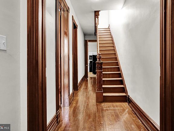 5th image of 226 S 4th St