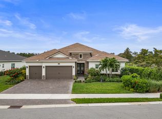 1440 NE Langford Ln, Jensen Beach, FL 34957