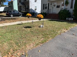 34 Coolidge Ave, Edison, NJ 08837