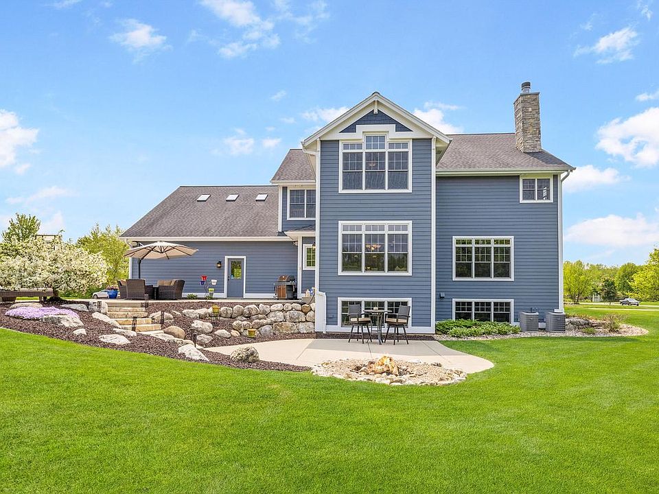 N50W25218 William Dr, Pewaukee, WI 53072 MLS 1835145 Zillow