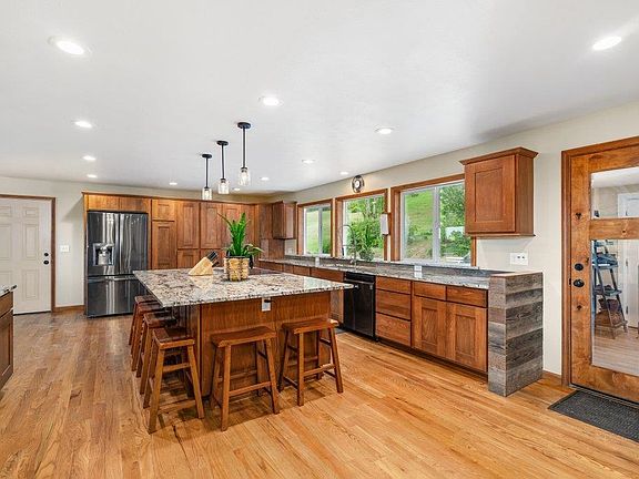 5th image of 16630 E Foothills Dr