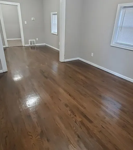 524 Porter St — Photo 5
